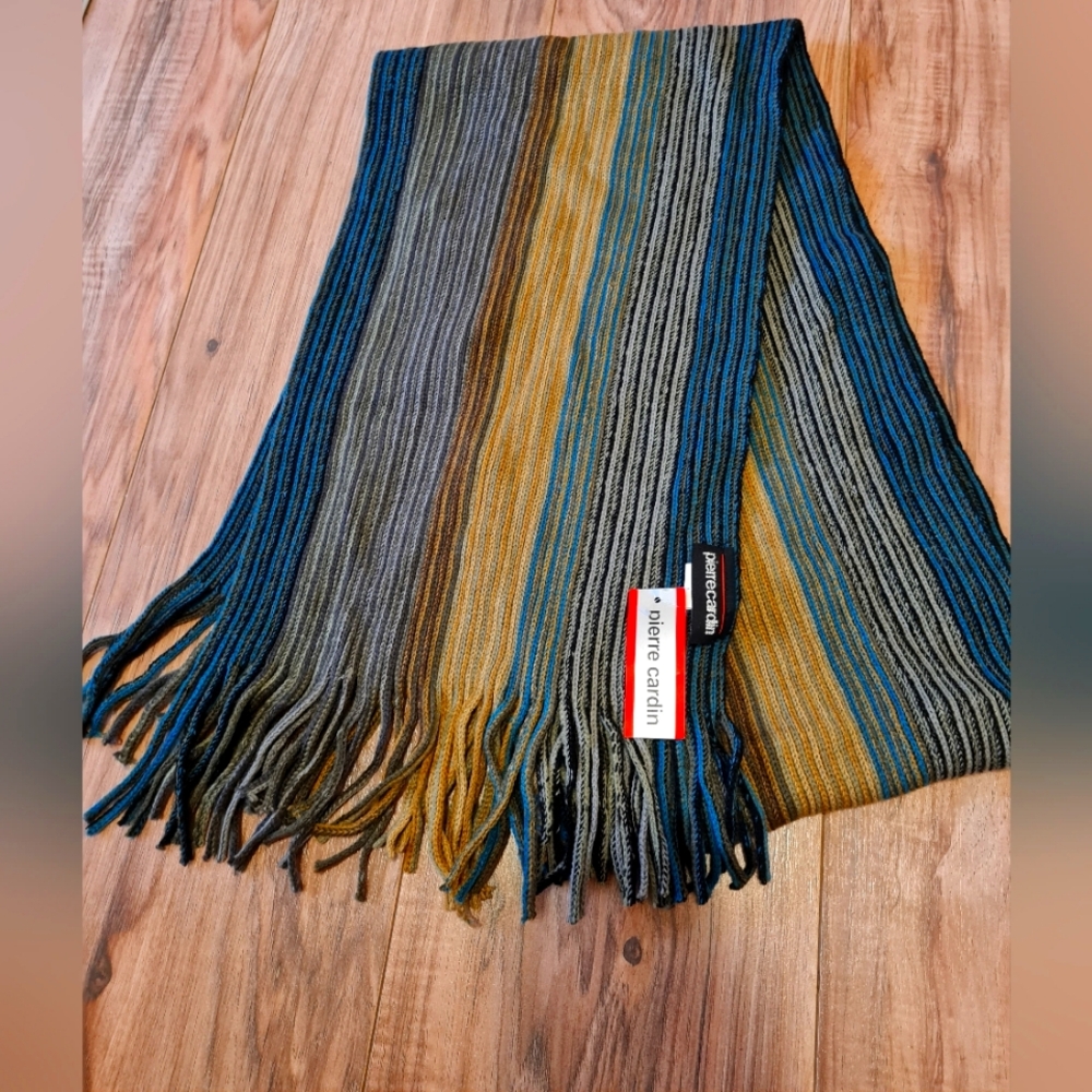 NWT Pierre Cardin Men’s Scarf Acrylic Striped
